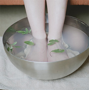 Epsom Salt Foot Soak and Ice Bath