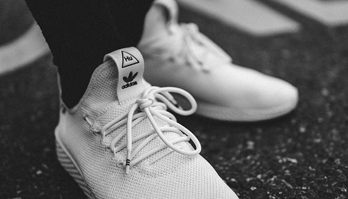 How to Clean White Mesh Shoes?