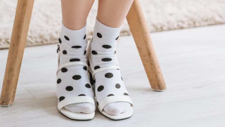 Can you wear socks with sandals?