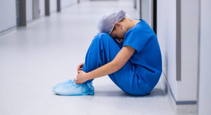 How Nurses and Retail Workers Can Prevent Foot Fatigue