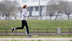 Midfoot vs. Forefoot vs. Heel Striking: Pros and Cons